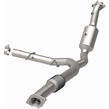 MagnaFlow 2018-2021 Ford Expedition 3.5L | 2018-2019 Lincoln Navigator 3.5L OEM Grade Federal / EPA Compliant Direct-Fit Catalytic Converter 280219