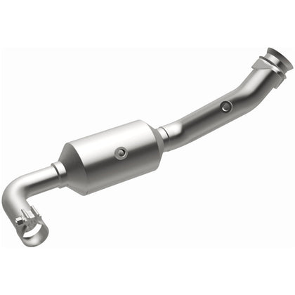 MagnaFlow 2015-2017 Ford F-150 3.5L / 2018-2020 Ford F-150 3.3L OEM Grade Federal / EPA Compliant Direct-Fit Catalytic Converter 280222