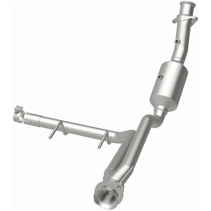MagnaFlow 2015-2017 Ford F-150 3.5L | 2018-2020 Ford F-150 3.3L OEM Grade Federal / EPA Compliant Direct-Fit Catalytic Converter 280224