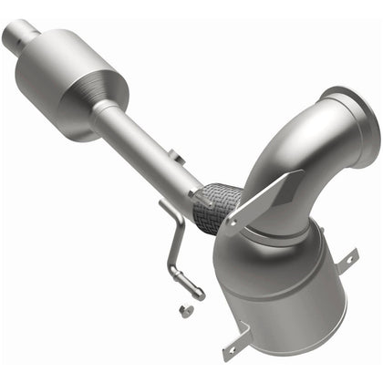 MagnaFlow 2019-2020 Volkswagen Jetta 1.4L OEM Grade Federal / EPA Compliant Direct-Fit Catalytic Converter 280340