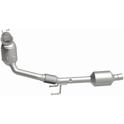 MagnaFlow 2019-2020 Volkswagen Jetta 1.4L OEM Grade Federal / EPA Compliant Direct-Fit Catalytic Converter 280340