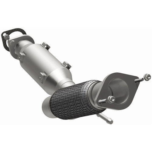 MagnaFlow 2017-2020 Nissan Rogue Sport 2.0L OEM Grade Federal / EPA Compliant Direct-Fit Catalytic Converter 280396