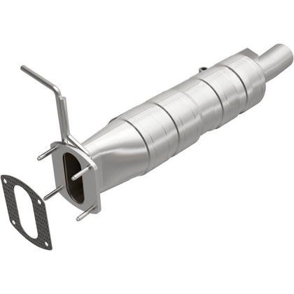 MagnaFlow 2009-2017 Ford F-53 Motorhome Chassis 6.8L / 2014-2017 Ford F-59 Commercial Stripped Chassis 6.8L OEM Grade Federal / EPA Compliant Direct-Fit Catalytic Converter 280436