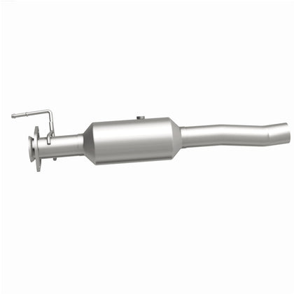 MagnaFlow 2018-2019 Ford F-450 Super Duty 6.8L | 2018-2019 Ford F-550 Super Duty 6.8L OEM Grade Federal / EPA Compliant Direct-Fit Catalytic Converter 280439
