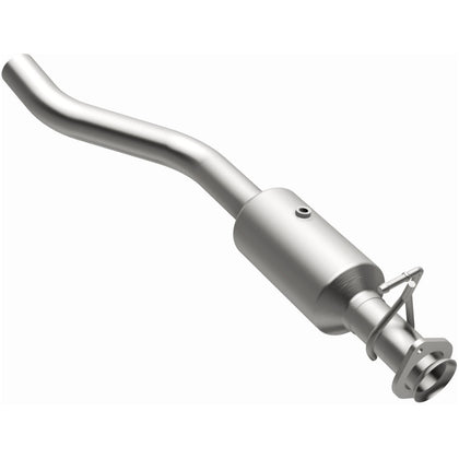 MagnaFlow 2022-2023 Ford F-650 7.3L / 2022-2023 Ford F-750 7.3L OEM Grade Federal / EPA Compliant Direct-Fit Catalytic Converter 280444