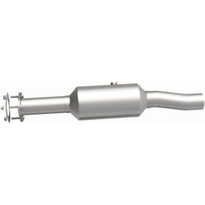 MagnaFlow 2016-2019 Ford E-450 Super Duty 6.8L OEM Grade Federal / EPA Compliant Direct-Fit Catalytic Converter 280446