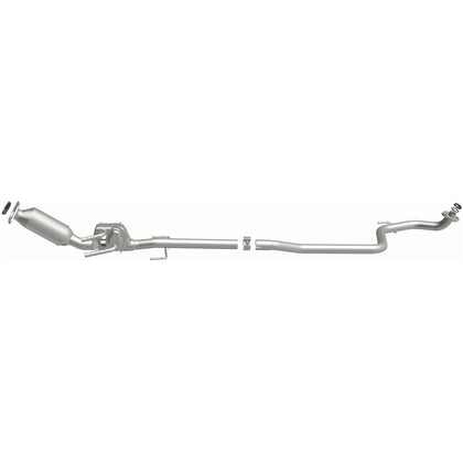 MagnaFlow 2012-2013 Toyota Prius C 1.5L OEM Grade Federal / EPA Compliant Direct-Fit Catalytic Converter 280455
