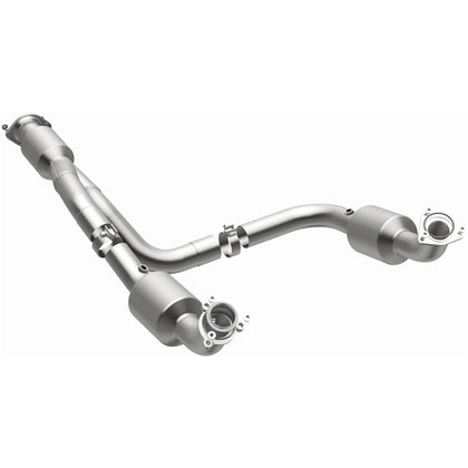 MagnaFlow OEM Grade Federal / EPA Compliant Direct-Fit Catalytic Converter 280505