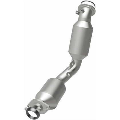 MagnaFlow 2022-2025 Toyota Tundra 3.4L | 2023-2024 Toyota Sequoia 3.4L OEM Grade Federal / EPA Compliant Direct-Fit Catalytic Converter 280754