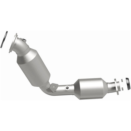 MagnaFlow 2022-2025 Toyota Tundra 3.4L | 2023-2024 Toyota Sequoia 3.4L OEM Grade Federal / EPA Compliant Direct-Fit Catalytic Converter 280755