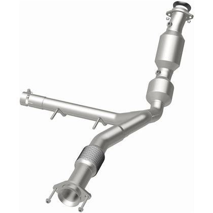 MagnaFlow 2022-2024 Ford Expedition 3.5L | 2022-2024 Lincoln Navigator 3.5L OEM Grade Federal / EPA Compliant Direct-Fit Catalytic Converter 281067