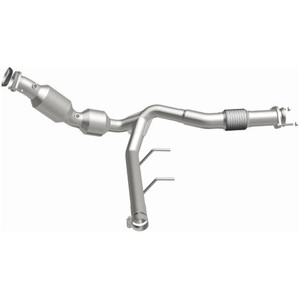 MagnaFlow 2022-2024 Ford Expedition 3.5L | 2022-2024 Lincoln Navigator 3.5L OEM Grade Federal / EPA Compliant Direct-Fit Catalytic Converter 281067