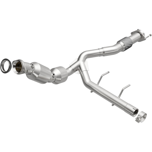 MagnaFlow 2022-2024 Ford Expedition 3.5L | 2022-2024 Lincoln Navigator 3.5L OEM Grade Federal / EPA Compliant Direct-Fit Catalytic Converter 281067