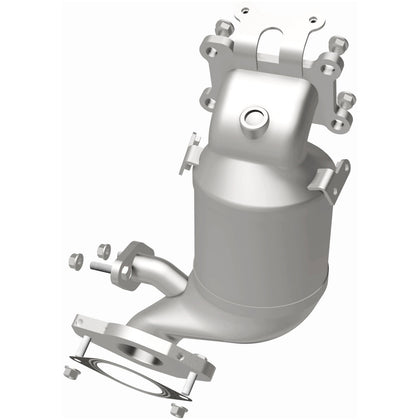MagnaFlow 2019-2021 Nissan Altima 2.5L OEM Grade Federal / EPA Compliant Direct-Fit Manifold Catalytic Converter 290062