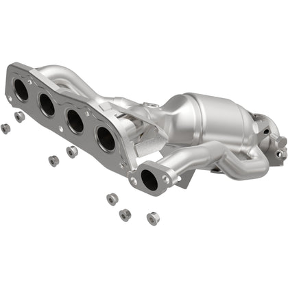 MagnaFlow 2021-2022 Toyota Corolla 2.0L / 2022-2023 Toyota Corolla Cross 2.0L OEM Grade Federal / EPA Compliant Direct-Fit Manifold Catalytic Converter 290134