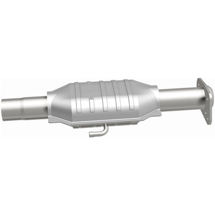 MagnaFlow California Grade CARB Compliant Direct-Fit Catalytic Converter 3322456