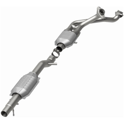 MagnaFlow California Grade CARB Compliant Direct-Fit Catalytic Converter 334302