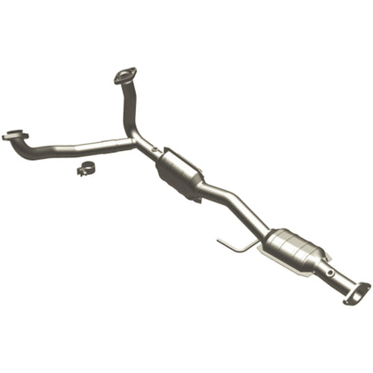 MagnaFlow 1990-1995 Ford Aerostar 4.0L California Grade CARB Compliant Direct-Fit Catalytic Converter 334311