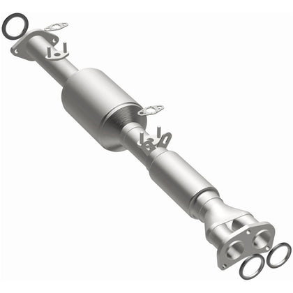 MagnaFlow 1991-1995 Toyota Previa 2.4L California Grade CARB Compliant Direct-Fit Catalytic Converter 3391896