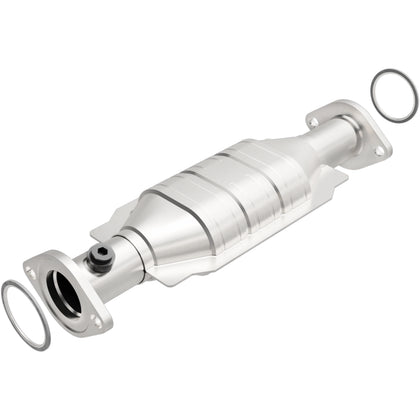 MagnaFlow 2000-2002 Mazda 626 2.5L California Grade CARB Compliant Direct-Fit Catalytic Converter 441024