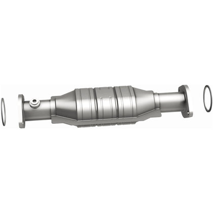MagnaFlow 2000-2002 Mazda 626 2.5L California Grade CARB Compliant Direct-Fit Catalytic Converter 441024