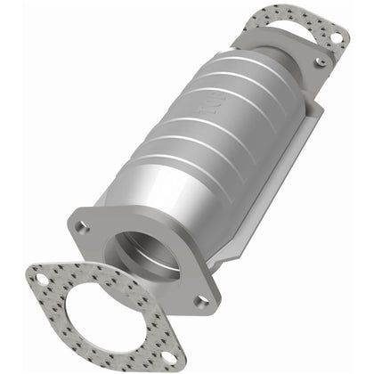 MagnaFlow 1996-1997 Nissan Altima 2.4L California Grade CARB Compliant Direct-Fit Catalytic Converter 441060