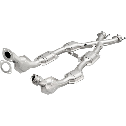 MagnaFlow 1996-1998 Ford Mustang GT 4.6L California Grade CARB Compliant Direct-Fit Catalytic Converter 441115