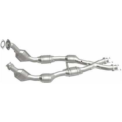 MagnaFlow 1996-1998 Ford Mustang GT 4.6L California Grade CARB Compliant Direct-Fit Catalytic Converter 441115