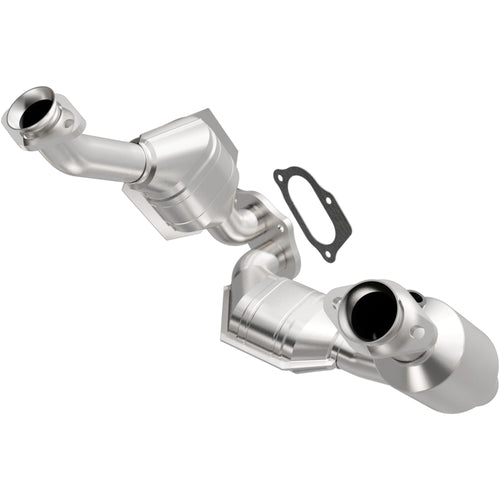 MagnaFlow 2003 Ford Ranger 3.0L / 2003 Mazda B3000 3.0L California Grade CARB Compliant Direct-Fit Catalytic Converter 441118
