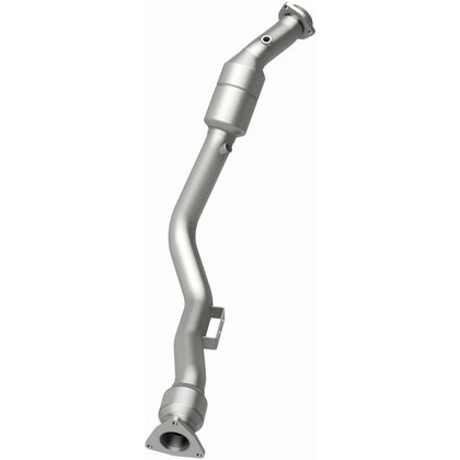 MagnaFlow 2005 Volkswagen Phaeton 4.2L California Grade CARB Compliant Direct-Fit Catalytic Converter 444081