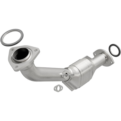 MagnaFlow 2002-2004 Toyota Tacoma 2.4L | 2004 Toyota Tacoma 2.7L California Grade CARB Compliant Direct-Fit Catalytic Converter 444758