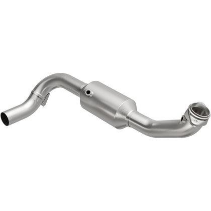 MagnaFlow 2005 Lincoln Navigator 5.4L California Grade CARB Compliant Direct-Fit Catalytic Converter 4451166