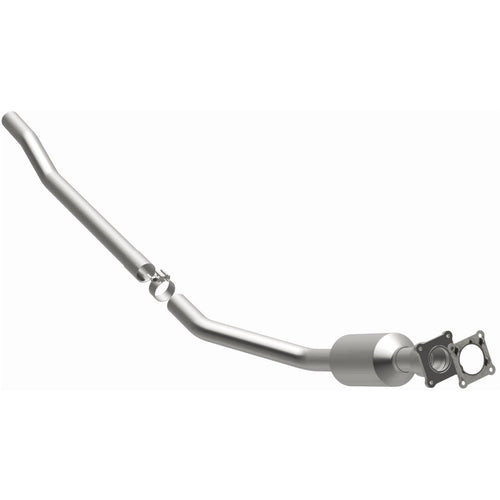 MagnaFlow 2001-2003 Chrysler Voyager 2.4L | 2001-2003 Dodge Caravan 2.4L California Grade CARB Compliant Direct-Fit Catalytic Converter 4451201
