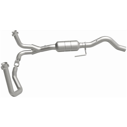 MagnaFlow 2000-2001 Dodge Durango 5.9L California Grade CARB Compliant Direct-Fit Catalytic Converter 4451205