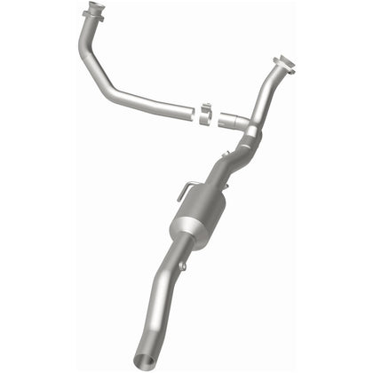 MagnaFlow 2000 Dodge Durango 5.9L | 2000 Dodge Durango 5.2L California Grade CARB Compliant Direct-Fit Catalytic Converter 4451280