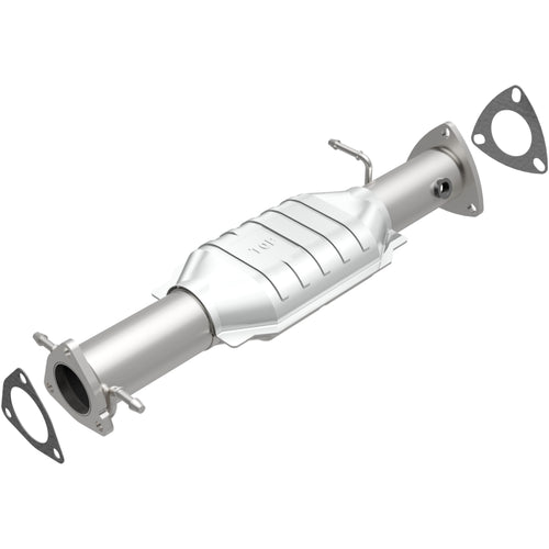 MagnaFlow 1996-1998 Chevrolet S10 4.3L | 1996-1998 GMC Sonoma 4.3L California Grade CARB Compliant Direct-Fit Catalytic Converter 4451497