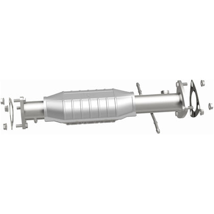 MagnaFlow 1996-1998 Chevrolet S10 4.3L | 1996-1998 GMC Sonoma 4.3L California Grade CARB Compliant Direct-Fit Catalytic Converter 4451497