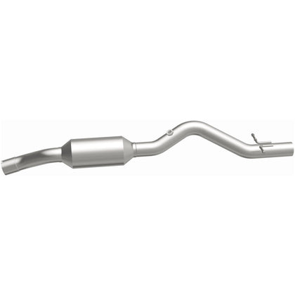 MagnaFlow 1998-1999 Dodge Durango 5.2L | 1998 Dodge Durango 5.9L California Grade CARB Compliant Direct-Fit Catalytic Converter 4451637