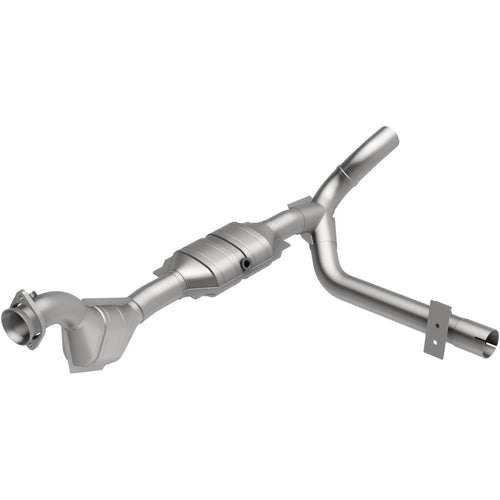 MagnaFlow 2001 Ford Expedition 4.6L | 2001 Ford F-150 4.6L California Grade CARB Compliant Direct-Fit Catalytic Converter 447124