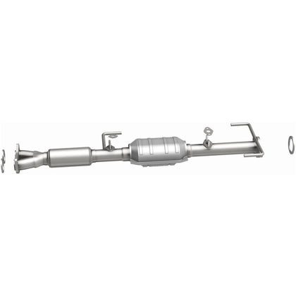 MagnaFlow 1994-1997 Toyota Previa 2.4L California Grade CARB Compliant Direct-Fit Catalytic Converter 447186