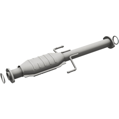 MagnaFlow 2001-2004 Toyota Tacoma 3.4L California Grade CARB Compliant Direct-Fit Catalytic Converter 447219