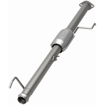 MagnaFlow 2000-2004 Toyota Tundra 3.4L California Grade CARB Compliant Direct-Fit Catalytic Converter 447226