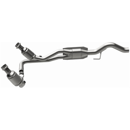 MagnaFlow 2000-2001 Dodge Dakota 4.7L California Grade CARB Compliant Direct-Fit Catalytic Converter 447244