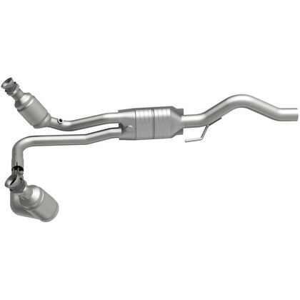 MagnaFlow 2000-2001 Dodge Dakota 4.7L California Grade CARB Compliant Direct-Fit Catalytic Converter 447248