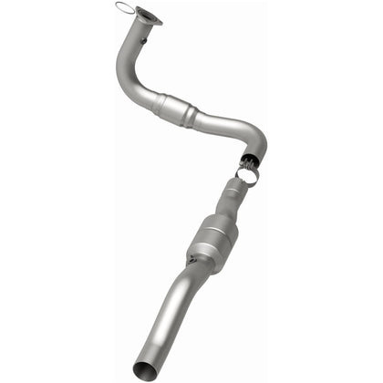 MagnaFlow 2002 Chevrolet Silverado 2500 HD 8.1L / 2002 GMC Sierra 2500 HD 8.1L California Grade CARB Compliant Direct-Fit Catalytic Converter 447261