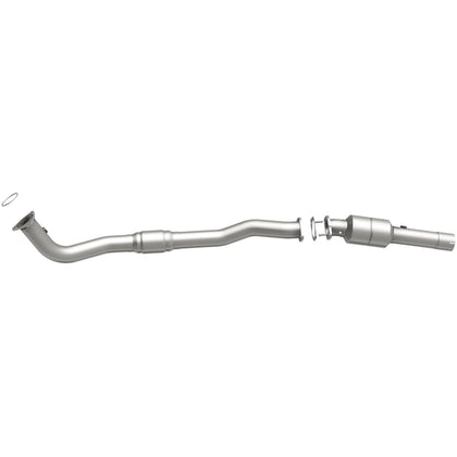 MagnaFlow 2002 Chevrolet Silverado 2500 HD 8.1L / 2002 GMC Sierra 2500 HD 8.1L California Grade CARB Compliant Direct-Fit Catalytic Converter 447282