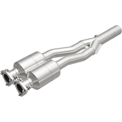 MagnaFlow 2001-2005 Audi TT Quattro 1.8L California Grade CARB Compliant Direct-Fit Catalytic Converter 4481010