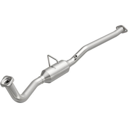 MagnaFlow 1996 Suzuki Swift 1.3L | 1996 Geo Metro 1.3L California Grade CARB Compliant Direct-Fit Catalytic Converter 4481167