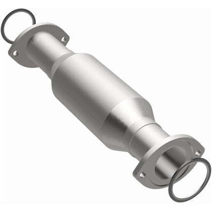 MagnaFlow 1995-1999 Toyota Tacoma 3.4L | 1996-1999 Toyota Tacoma 2.7L California Grade CARB Compliant Direct-Fit Catalytic Converter 4481609