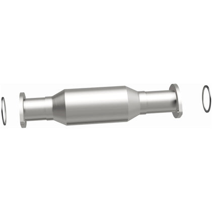 MagnaFlow 1995-1999 Toyota Tacoma 3.4L | 1996-1999 Toyota Tacoma 2.7L California Grade CARB Compliant Direct-Fit Catalytic Converter 4481609